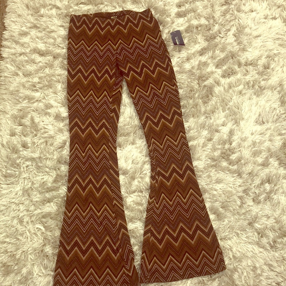🆕Flared pants